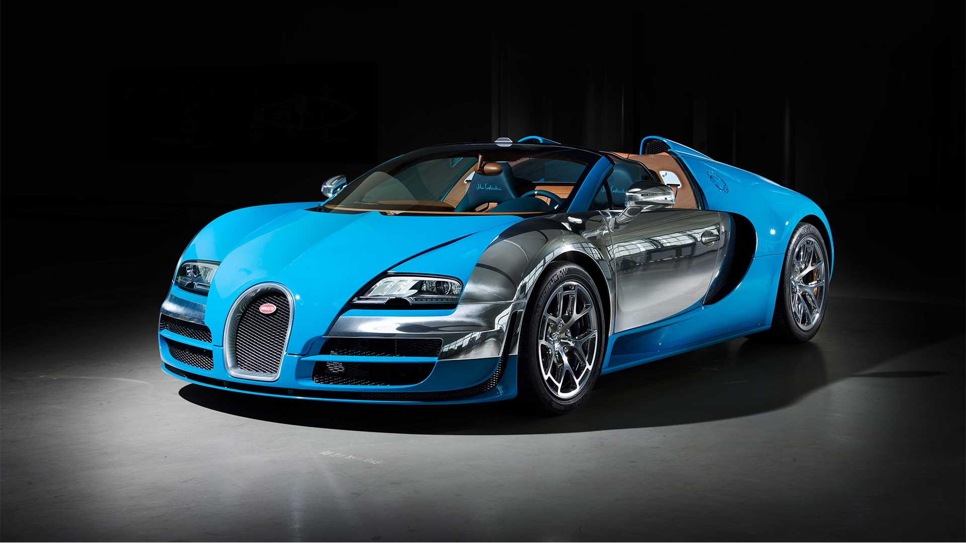The 2013 Bugatti Veyron 